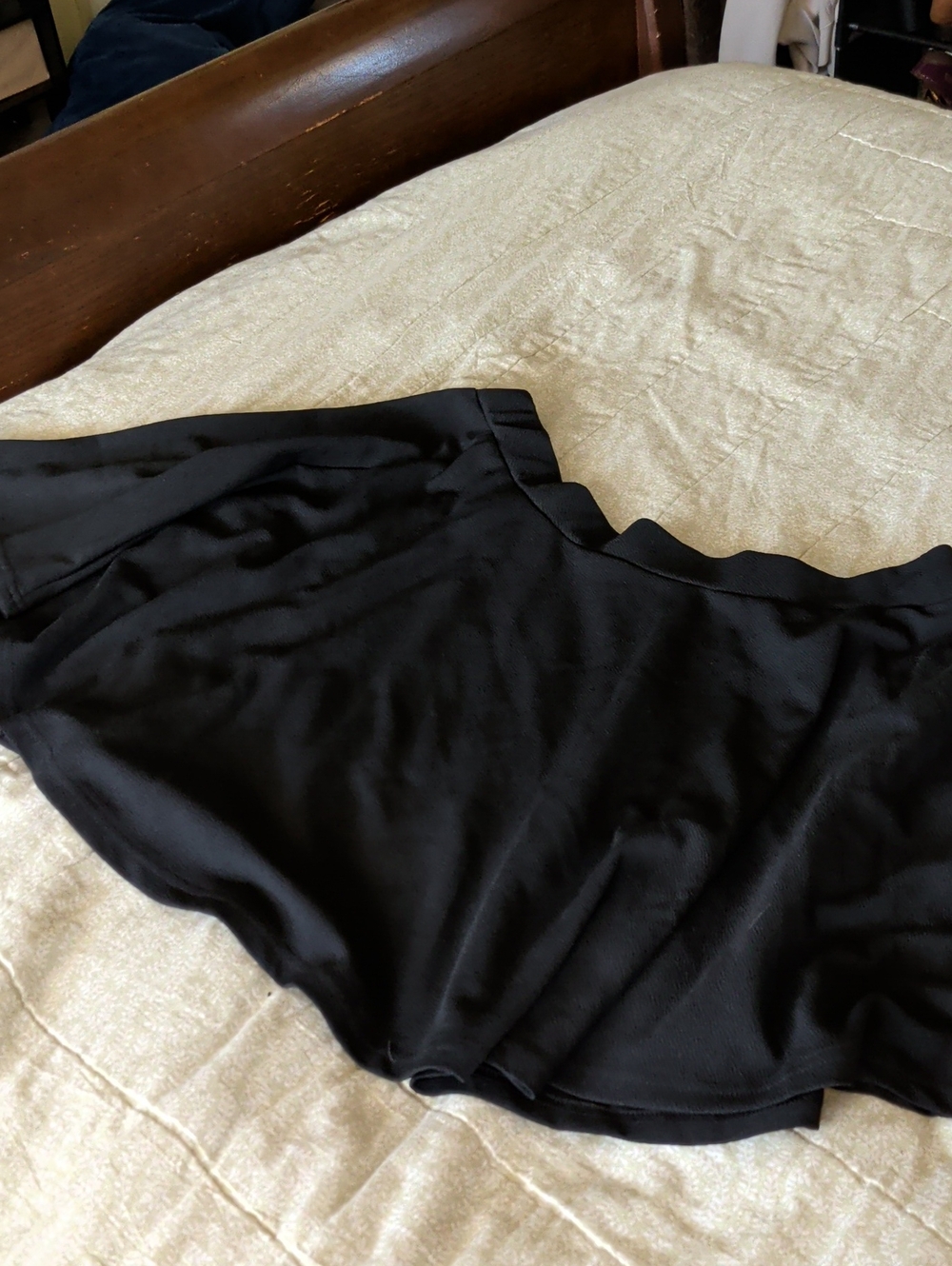 SHEIN Black Circle Skater Skirt - Flowing Flared Silhouette